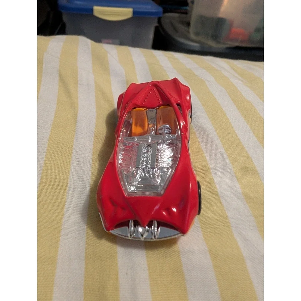 Hot Wheels CUL8R Diecast Model Car 1:64 Loose Red 2014 Toy Car